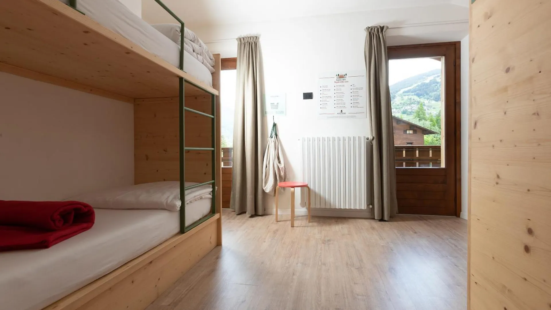 Otel Ostello Alpino Bormio